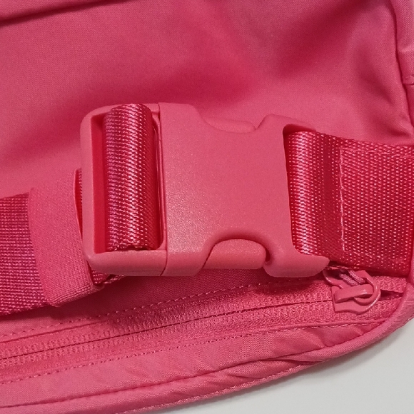 lululemon athletica Pink Crossbody Bag - Picture 5 of 5